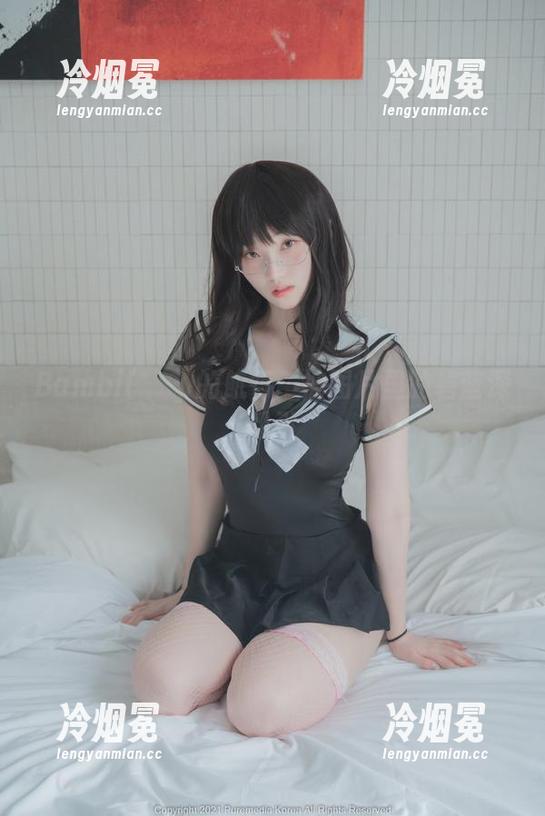 Bambi(밤비)的航行：被图片里的碧蓝深吸引