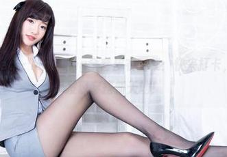 Beautyleg – Morning全套皮衣图集：快来打卡，我们一块发现穿搭新天地！