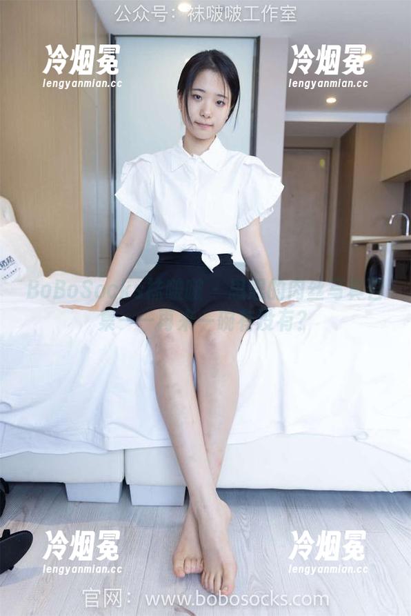 BoBoSocks袜啵啵 - 思思的肉丝写真合集——再来一碗有没有？