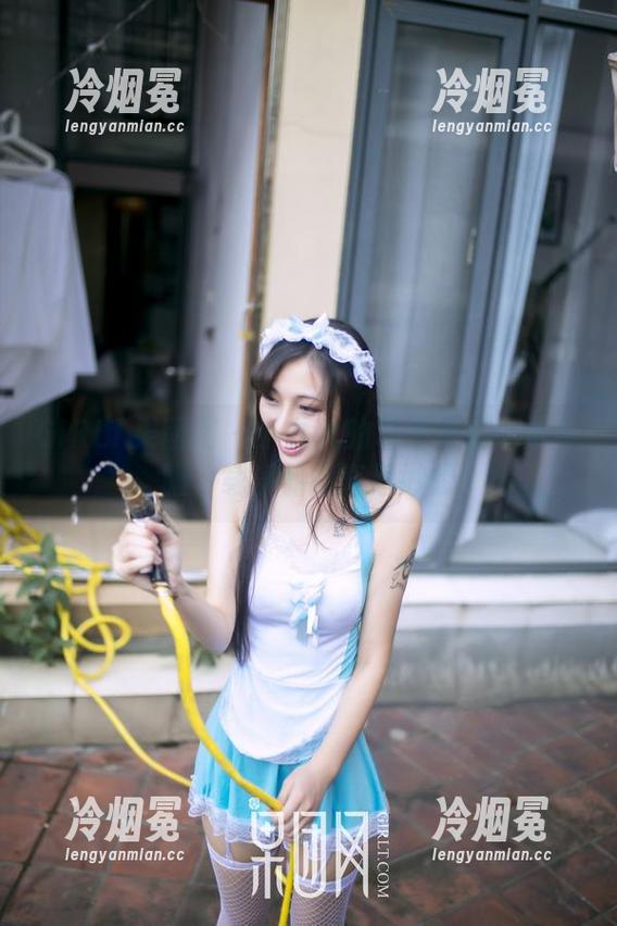 GIRLT果团网 - 小九九的私拍作品：水手服，载满船的奇思妙想