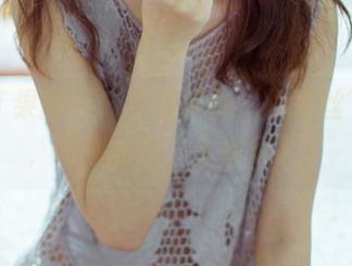 GIRLT果团网 – 王语纯的‘裤里丝’套图，跟你讲真，太会玩了！