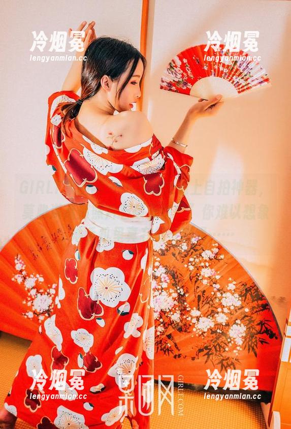 GIRLT果团网-莫雅淇 GIRLT果团网 - “当修女遇上自拍神器,莫雅淇高清照片石破天惊!”你难以想象,她手机里真有很多滤镜……
