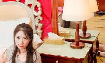 GIRLT果团网 – 看到酸酱兔穿短裤的样子，真的想把图库的下载全部搞定！