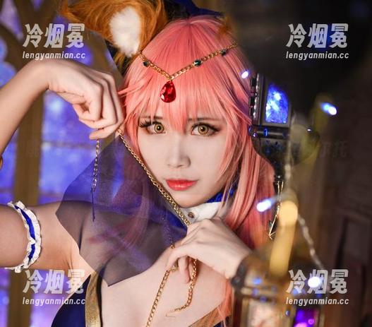 跳水装扮究竟能有多美？KaYa萱的泳装阿尔托莉雅女仆无圣光合集让我心痒痒