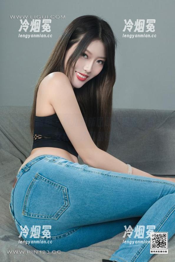 Ligui丽柜 - 敏儿最新图册大揭晓：扑火女秘，轻易别碰火