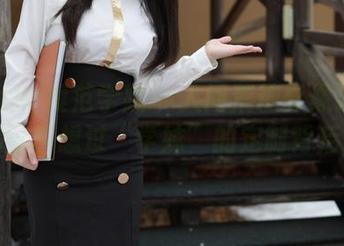 MFStar模范学院 – 人间荒糖影像记——你可曾想过“学妹”的定制背后？