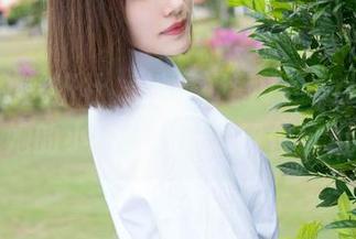 MiStar魅妍社 – 她是妤薇Vivian，谁还在乎她的小秘密，只想留住这组写真