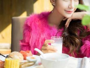 MiStar魅妍社 – 黄乐然的肉丝网袜在图库中静静等候，快来下载吧，或许能唤醒你的想象。
