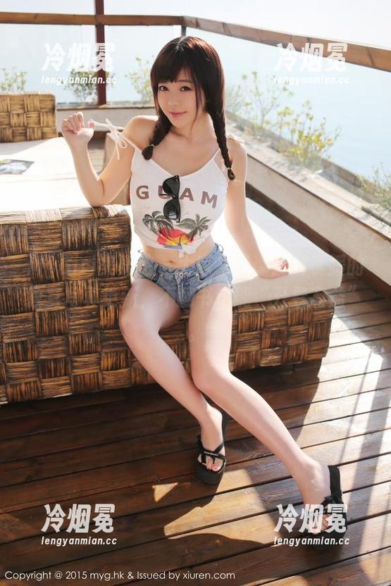 MyGirl美媛馆-田孝媛 MyGirl美媛馆 - 大家来听课!田孝媛的教室写真更新,不翻书也能“开卷有益”。
