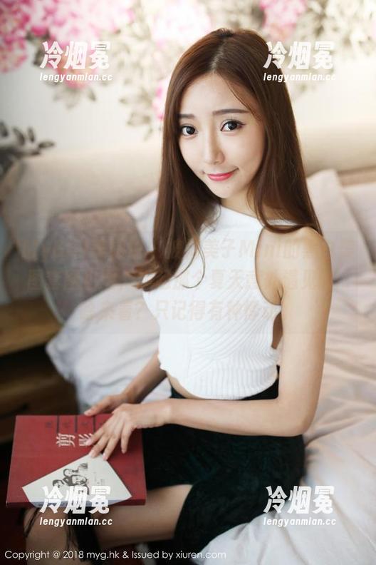 MyGirl美媛馆-糯美子Mini MyGirl美媛馆 - 被糯美子Mini的黑白美图套图包围,想起那个夏天意外遇见的...啥来着?只记得有种悸动。