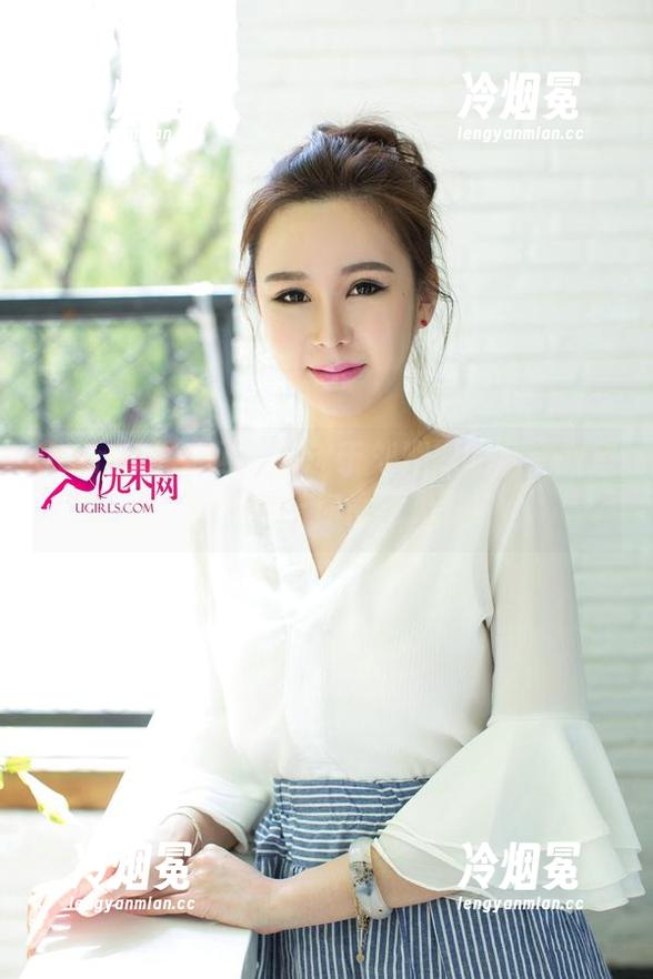 UGirls尤果网-刘姗姗 UGirls尤果网 - 痴迷于刘姗姗的私房教室,那张桌子你肯定见过!