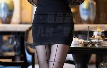 XIAOYU语画界 – 杨晨晨的古典礼裙旗袍写真集，精选了几种“穿着时候就变优雅的机制”。