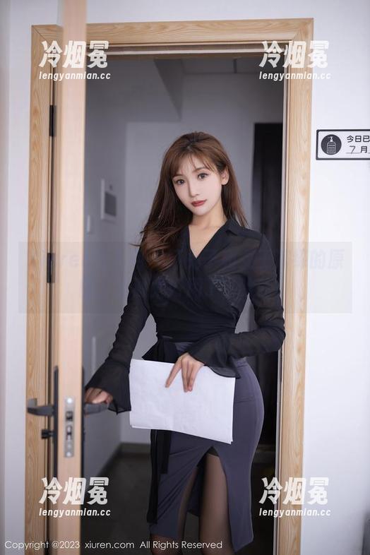 Xiuren秀人网-坏兔子 Xiuren秀人网 - 坏兔子和女王演绎的原图,资源太好用了,哈哈!