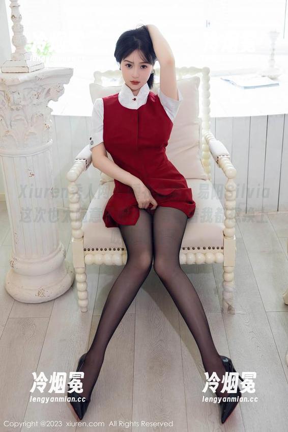 Xiuren秀人网-易阳Silvia Xiuren秀人网 - 睡衣合集,易阳Silvia这次也太随意了吧?看着看着我都想换上晚餐拖鞋了