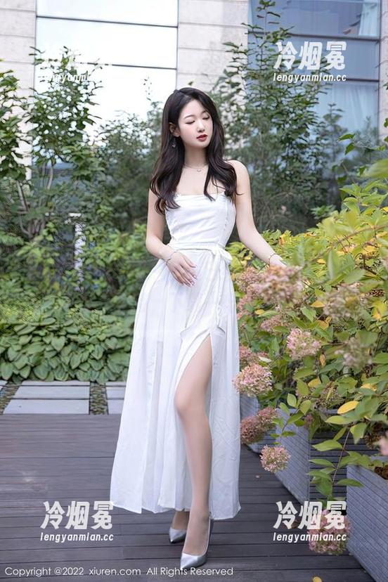 Xiuren秀人网-曦宝儿 Xiuren秀人网 - 图集已经在这里了,曦宝儿的是丰美模特,下载一份,眼睛求放松!
