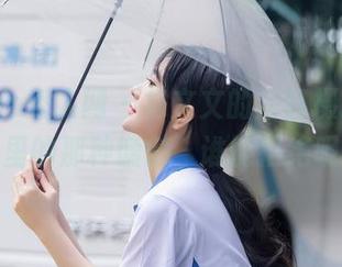 Xiuren秀人网 – 林文文的浴缸摄影，图片里的那种慵懒，谁能拒绝呢？