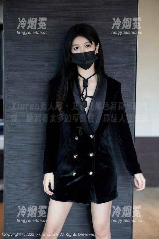Xiuren秀人网-艾希儿 Xiuren秀人网 - 艾希儿黑色写真里的气氛,隐藏着太多的可能性,真让人遐想翼飞