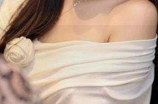 YouMi尤蜜荟 – 严利娅Yuliya：让你的图库对护士重新定义！