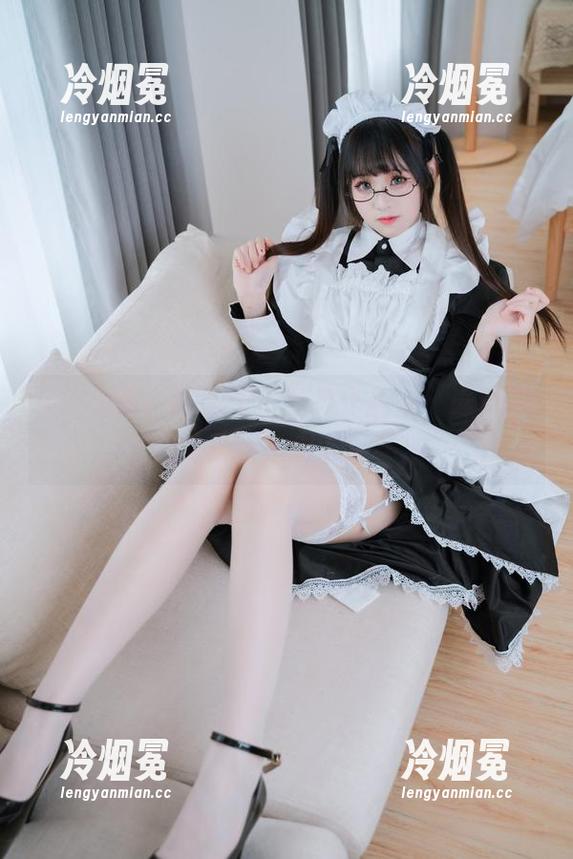 miko酱吖的眼镜：精选作品集，谁说眼镜只能是个工具？