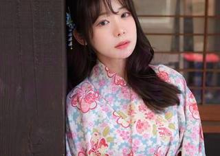ArtGraviaVol，大概是wuyo(우요)给你展示定制作品的新手法，够特别？