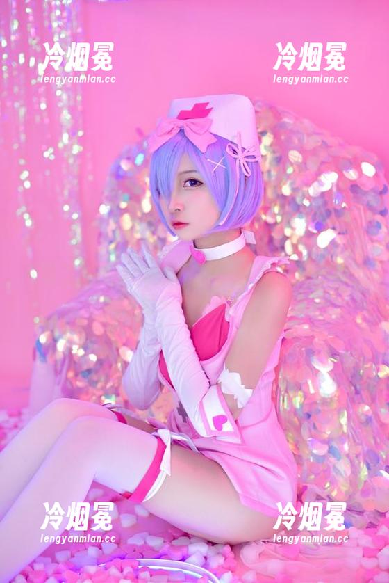 二佐Nisa 下载二佐Nisa的旗袍本:尼禄出门前的最后一件衣服!