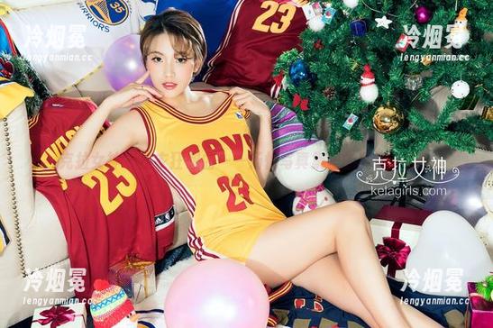 克拉女神-汤怡 克拉女神 - 皮衣狂想曲——汤怡写真集里的真实一面!