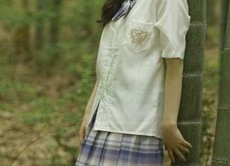 初夏女神 – 原图直击：点点总是那么从容，果然无恙。