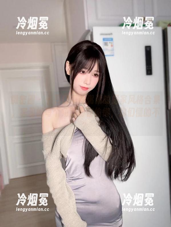 十万口草莓粥粥 微密圈 - 十万口草莓粥粥的居家风格合集,家里的每个角落都在偷懒,你们懂的不?