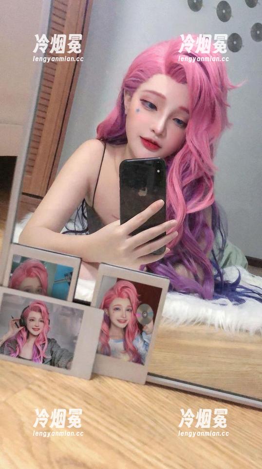 来自千夜未来的幽灵姬套图合集，或许会让你对“幽灵”有新的想法呢。