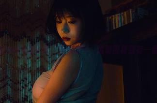 奈汐酱Nice的写真：猫耳相伴，透明围裙别有一番风味