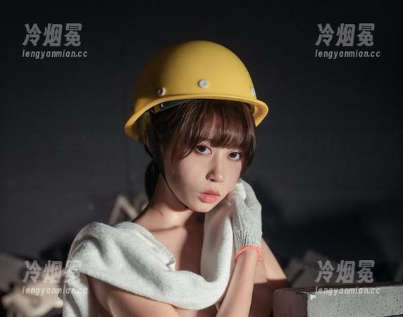 奈汐酱Nice 喂,奈汐酱Nice,其实你是在跟壁纸抢风头吗?这可爱怎么回事!
