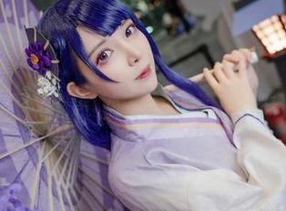妍子坚不可摧的写真：小叽，够萌够甜，咱们继续喂糖吧