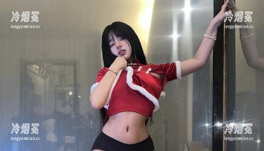 微密圈 - 当小优优子遇上圣诞，最新写真让冬天都变得热乎乎的！
