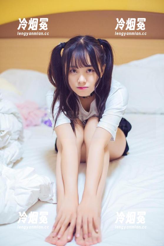 发现小野妹子w黑白资源的图片，忍不住想赶紧发给朋友们说瞧瞧！