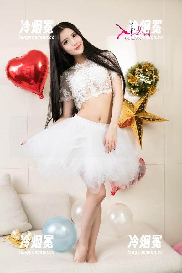 尤果网 - 夏倪可ella运动图包：从运动员到“观众朋友们”，转变得我没反应过来。