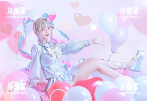 尤猫醒醒ovo的粉色大作！高清版，献给爱粉的你们不看会后悔！