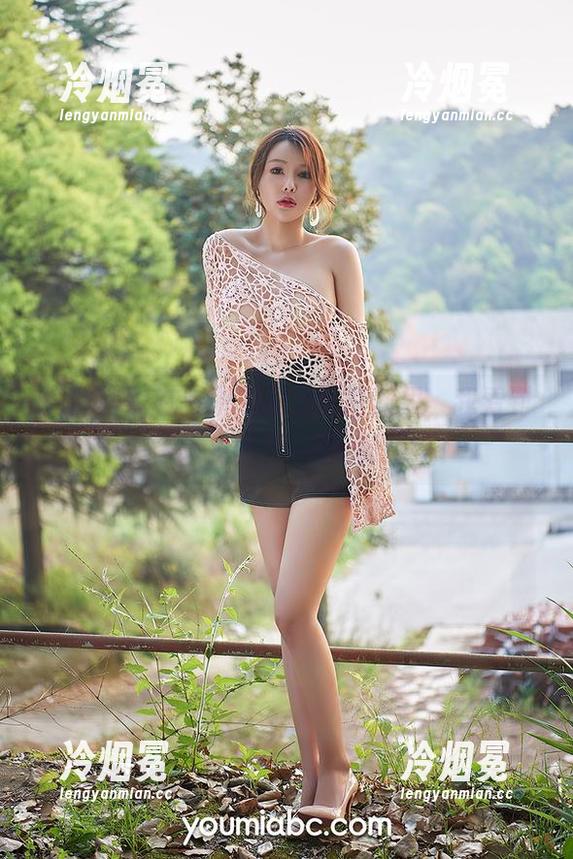 尤蜜荟 - 在李承美的全套肉丝里，我看到了人生的另一种滋味！