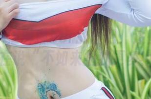 尤蜜荟 – 潘琳琳ber的图包：这些自拍似乎在说“不如来拍我更多！”