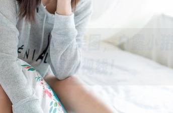 尤蜜荟 – 精选泳装美图，白露小猪又在撩拨我视线！