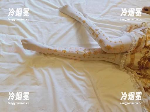 刷刷刷！最新图库里的“想要个公主抱”,为你带来美脚蜜语