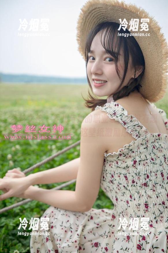 梦丝女神 - 乔儿与她的职业装，有没有想过和懒惰抗衡呢？这壁纸激励感满满！