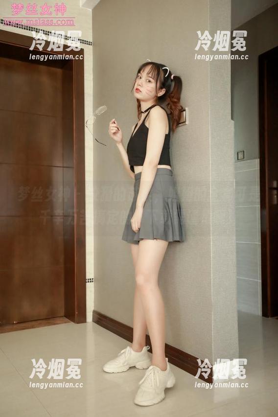 梦丝女神 - 狡猾的苏柔，姐姐的全套可是千辛万苦搞定的，下载需谨慎啊！