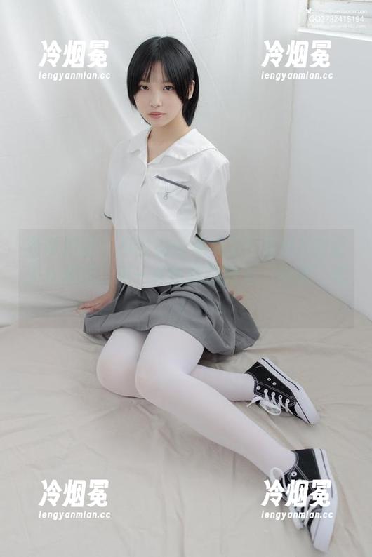 森萝财团-小兰 森萝财团 - 小兰的合集来了!白丝K制服少女壁纸,选一张给你的好友“种草”吧!