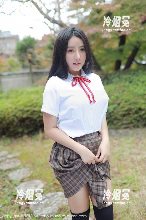 模范学院 - 一窥究竟：lingyu69的丝袜作品精选，当然少不了来自我小小的点评！