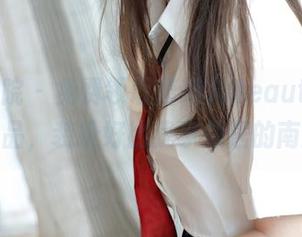 模范学院 – 免费领取唐琪儿Beauty的万圣节作品，装扮好比我家邻居的南瓜灯。