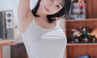 樱井宁宁的最新照片分享：死库水和她的绝妙搭配也太好玩了吧！