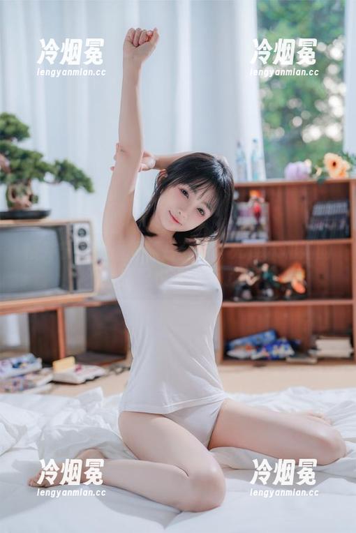樱井宁宁的最新照片分享：死库水和她的绝妙搭配也太好玩了吧！