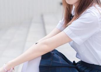 在祖木子眼里，眼镜不只是配饰，高清让一切都显得特别