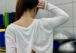 微密圈 – 一组户外写真，禅雨儿Lynne和云朵的尴尬相遇作品集