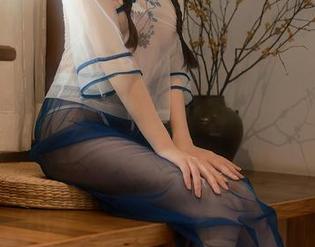 秀人网 – 不仅美，还有趣！会飞的小虎牙的礼服福利图片等你来发现！